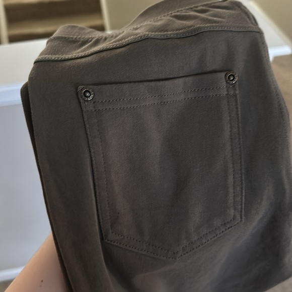 Women's Brown Leggings - Picture 5 of 5